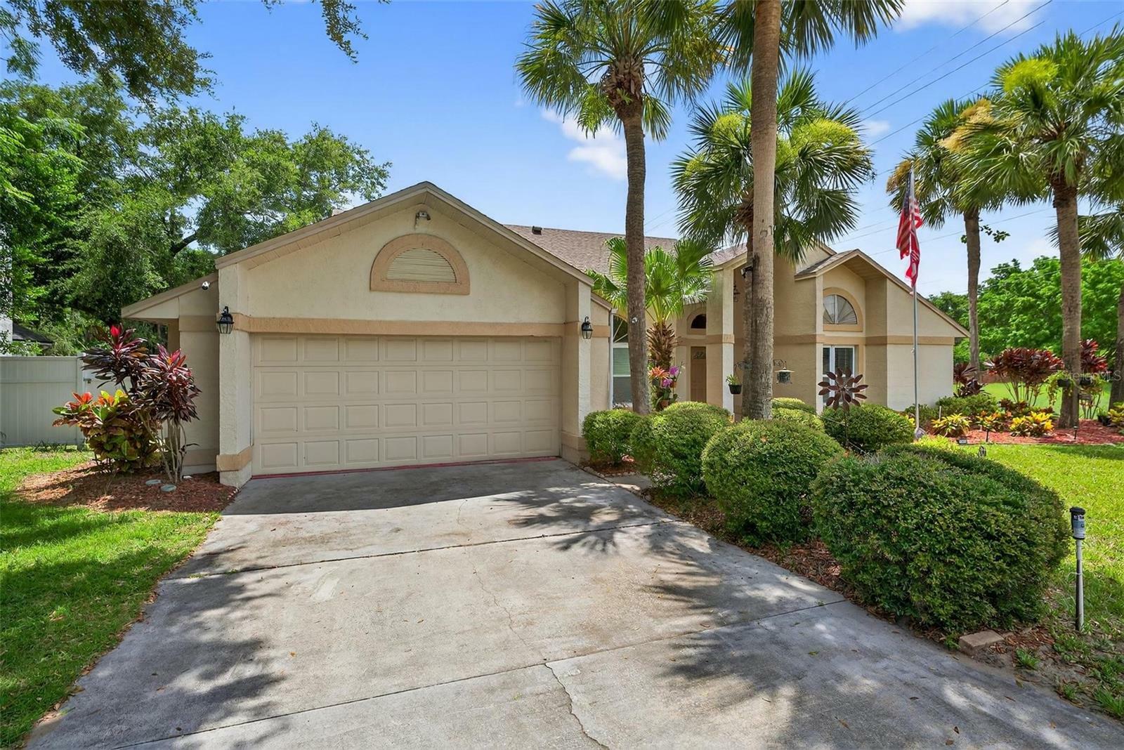 Property Photo: 5704 Bay Side Drive FL 32819