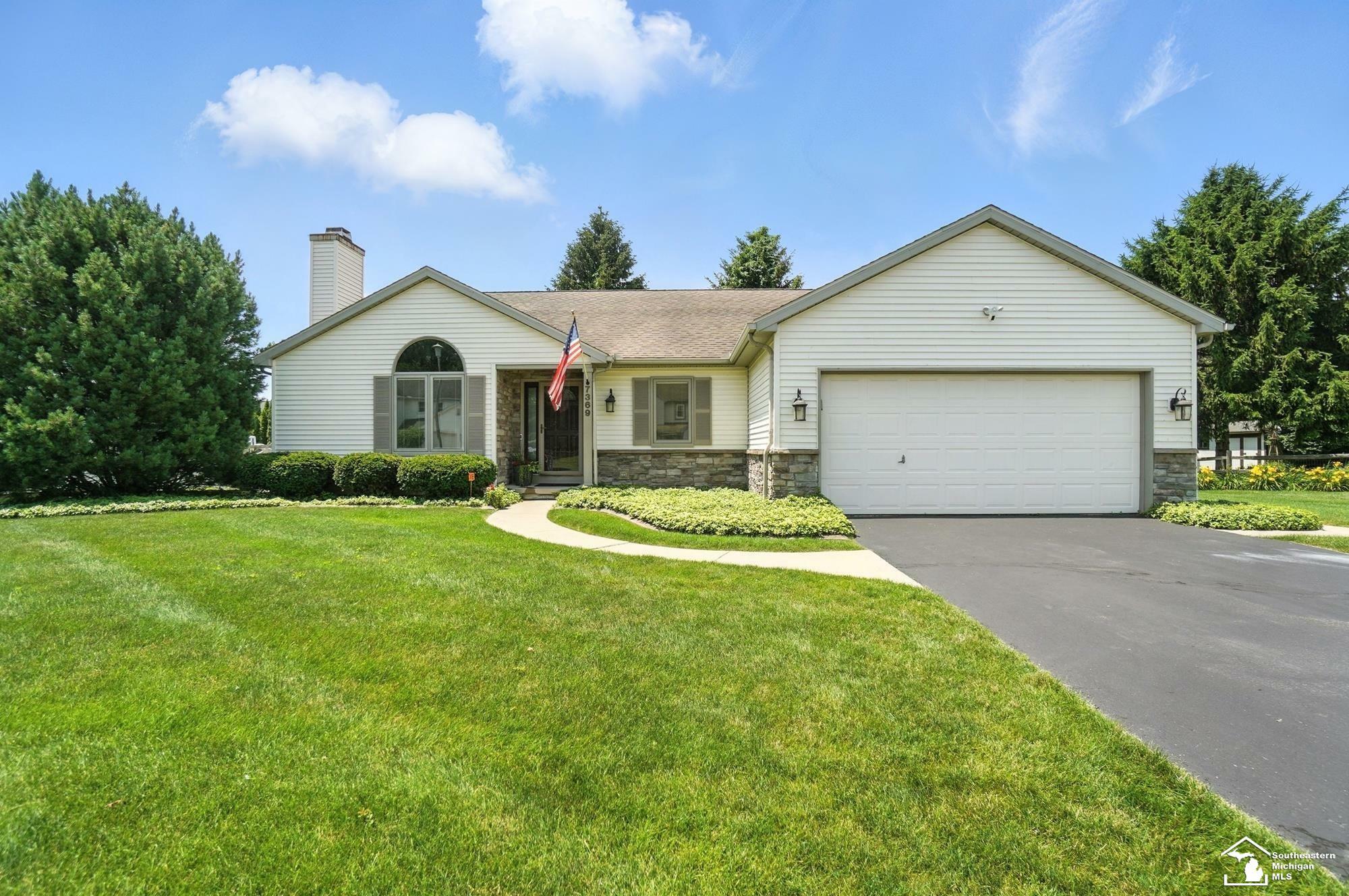 Property Photo: 7369 Apple Grove Lane MI 48182