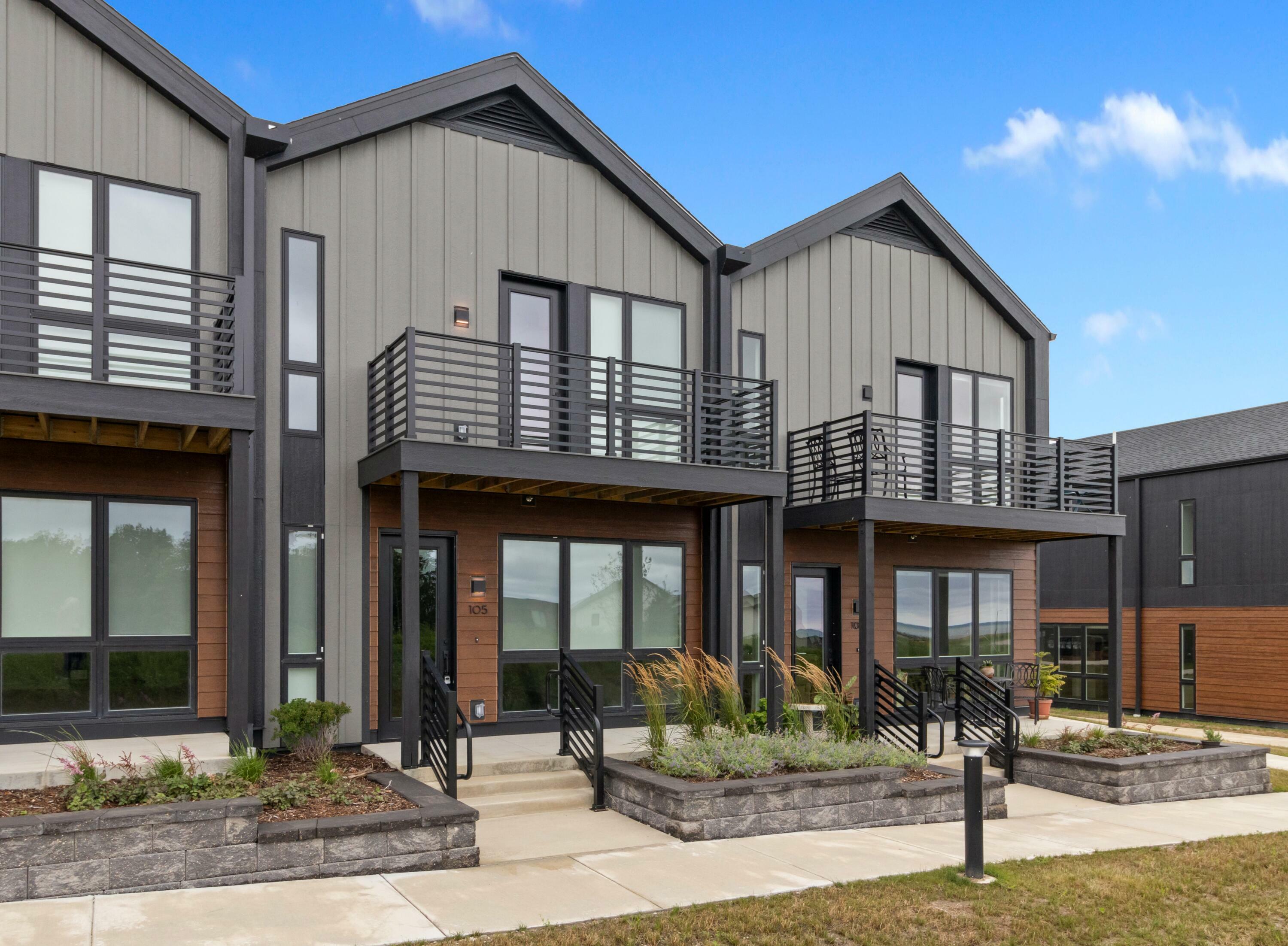 Property Photo: 9378 S Alder Pl 105 WI 53154