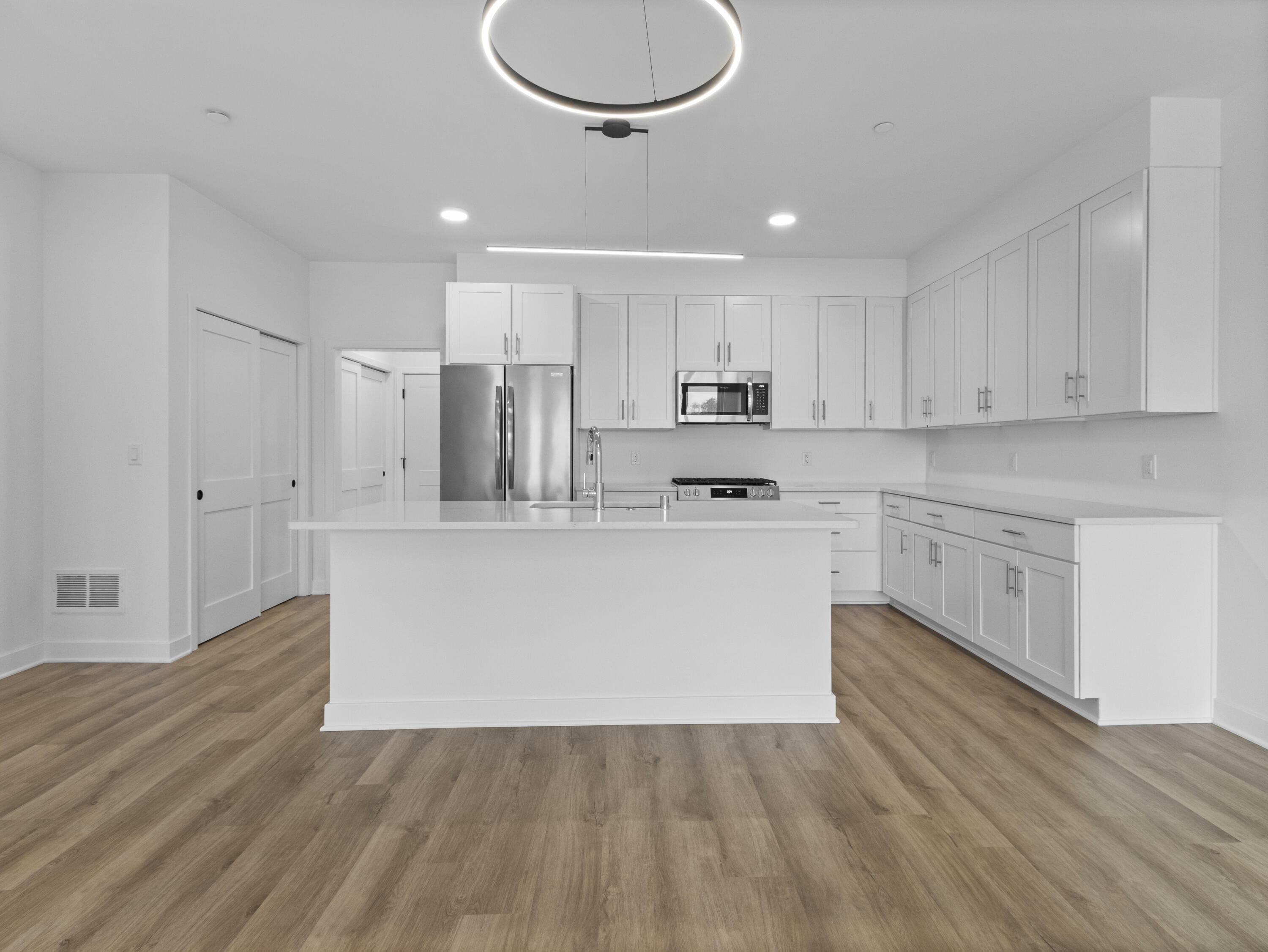 4163 E Hemlock Dr 105  Oak Creek WI 53154 photo