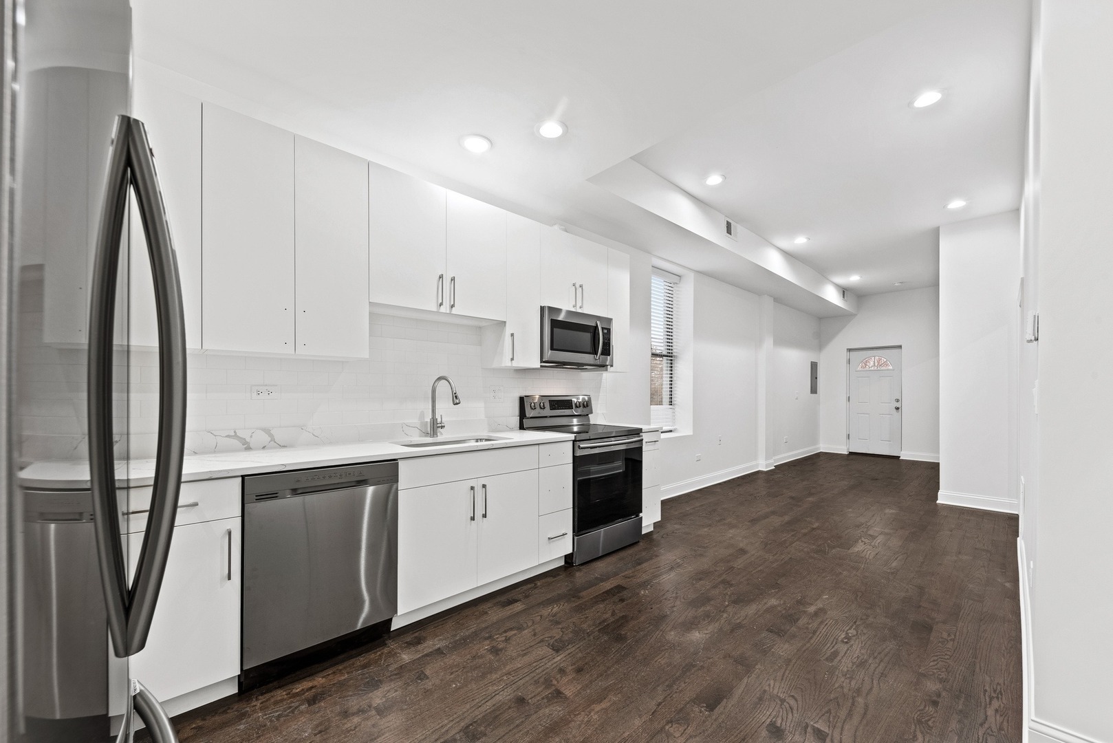 Property Photo: 3315 S Morgan Street 2 IL 60608