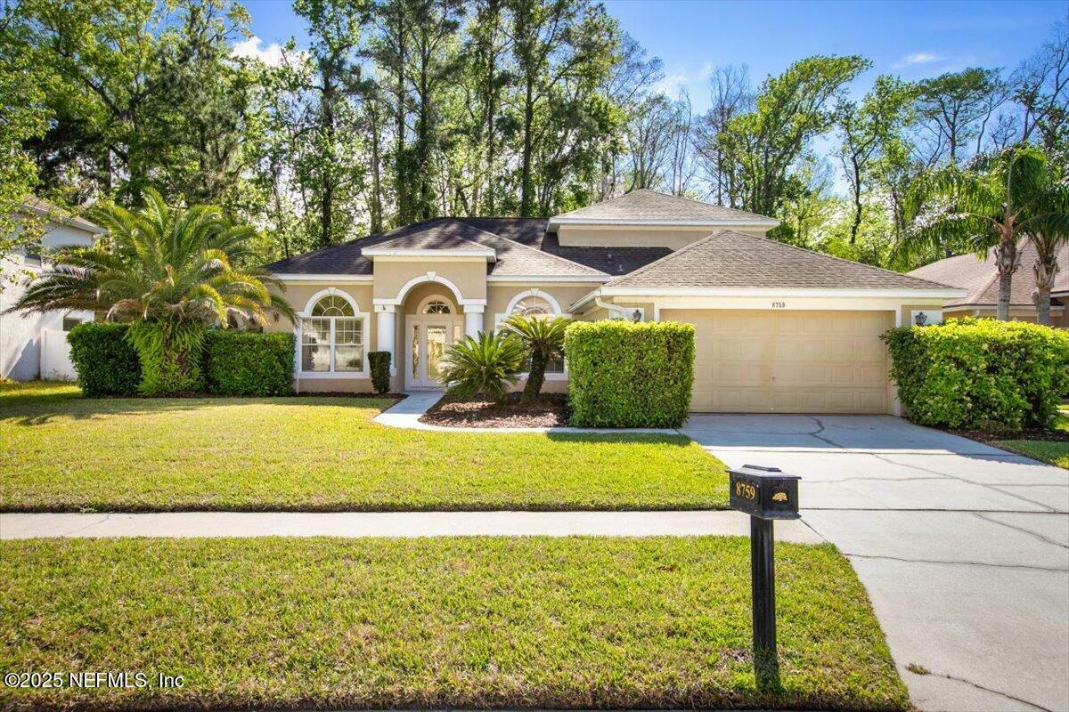 Property Photo: 8759 Harpers Glen Court FL 32256