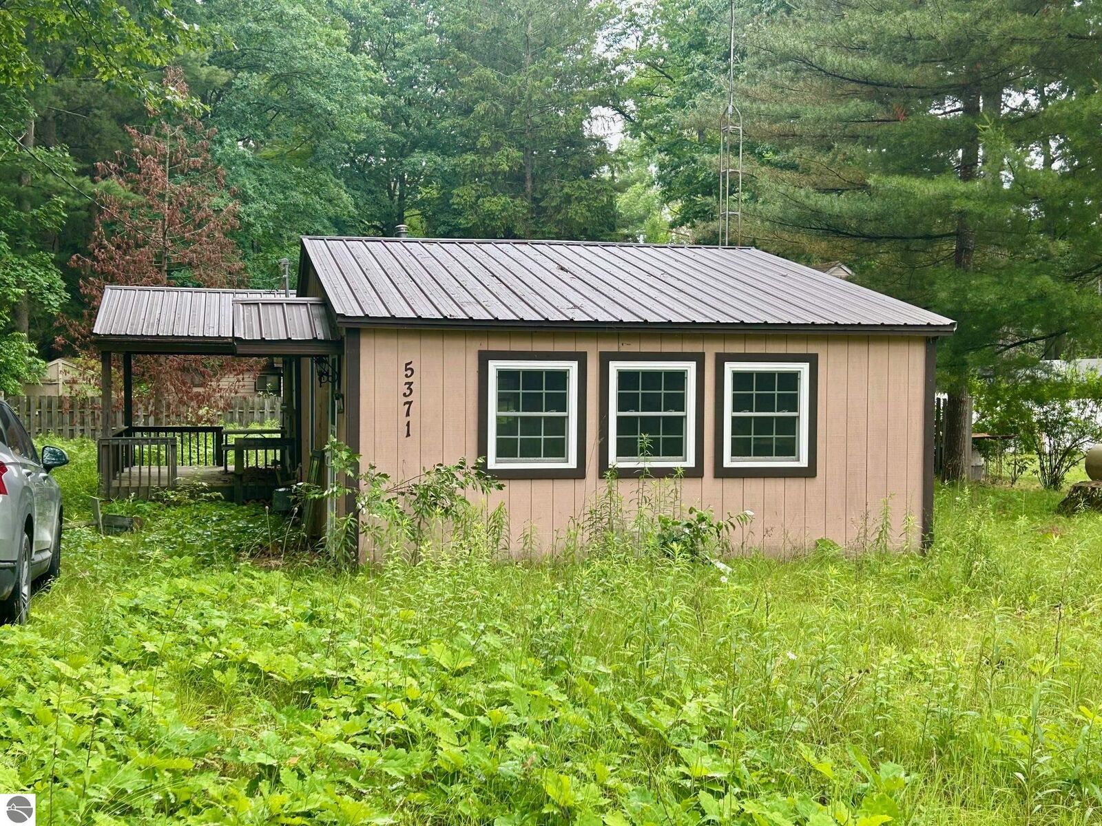 Property Photo:  5371 Jewel Street  MI 48624 