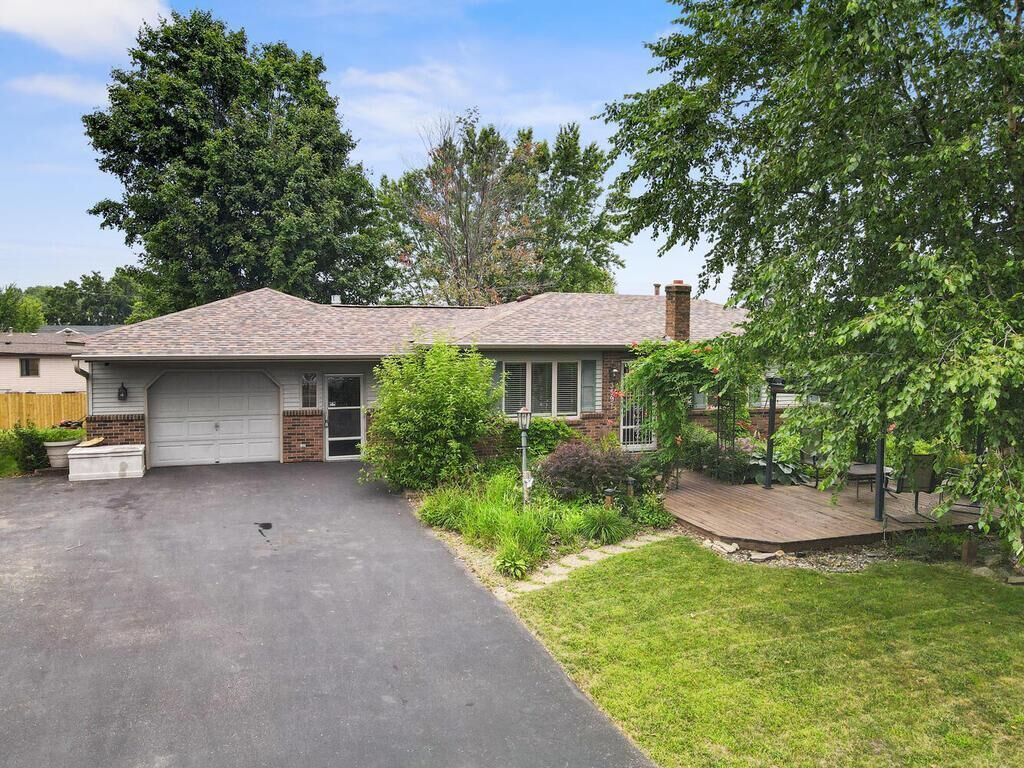 Property Photo:  3591 78th Street E  MN 55076 