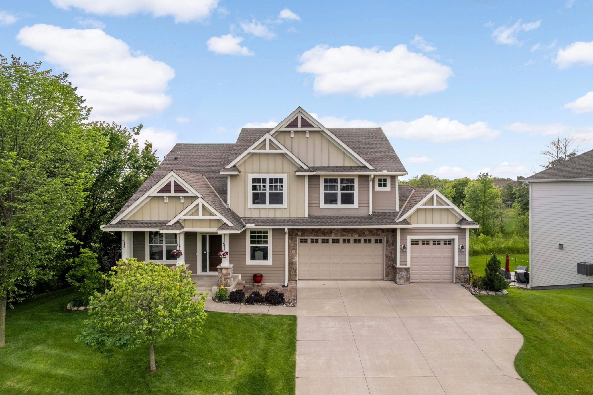 Property Photo:  3153 Magnolia Drive  MN 55340 