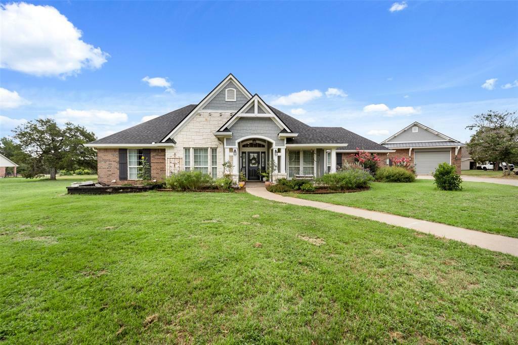 Property Photo: 306 Kash Derrick Drive TX 76633
