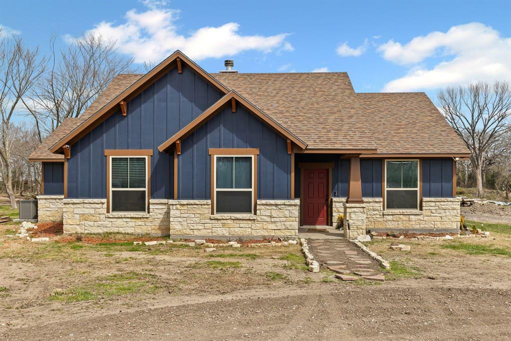 Property Photo: 9427 Farm Market 35 TX 75189