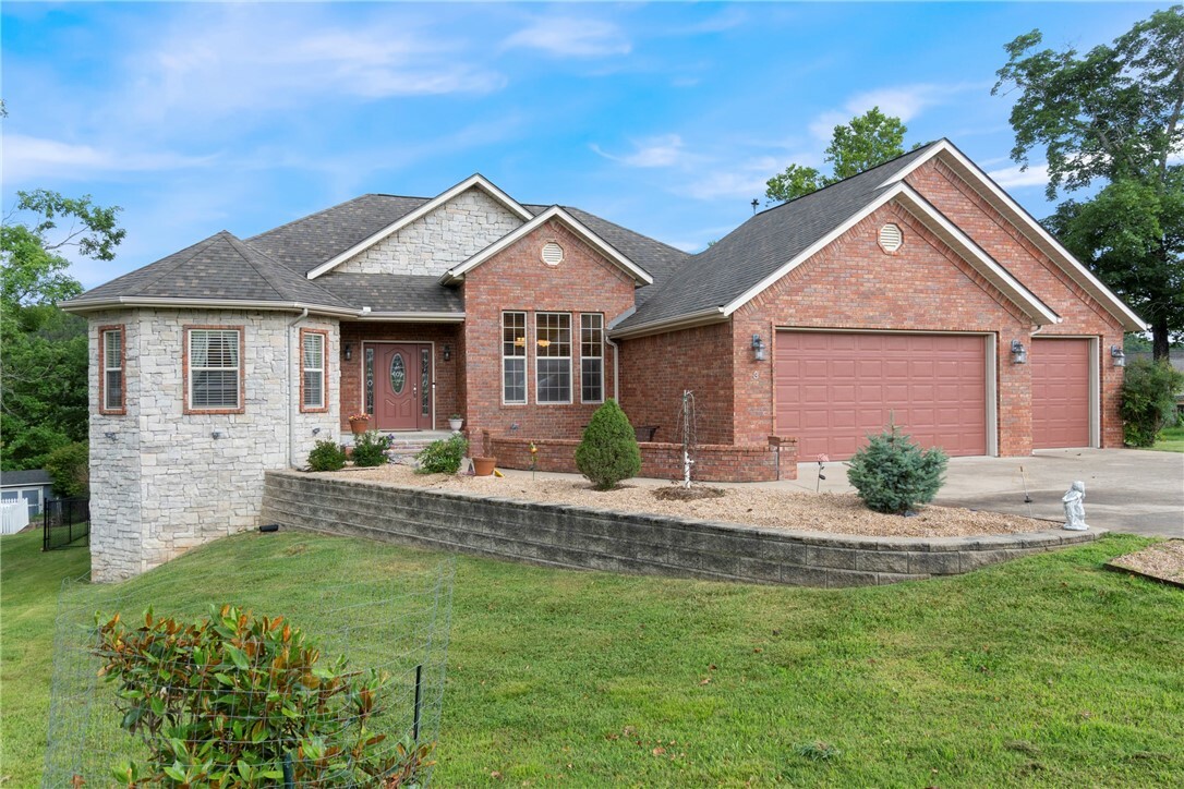 3 Colt Lane  Holiday Island AR 72631 photo