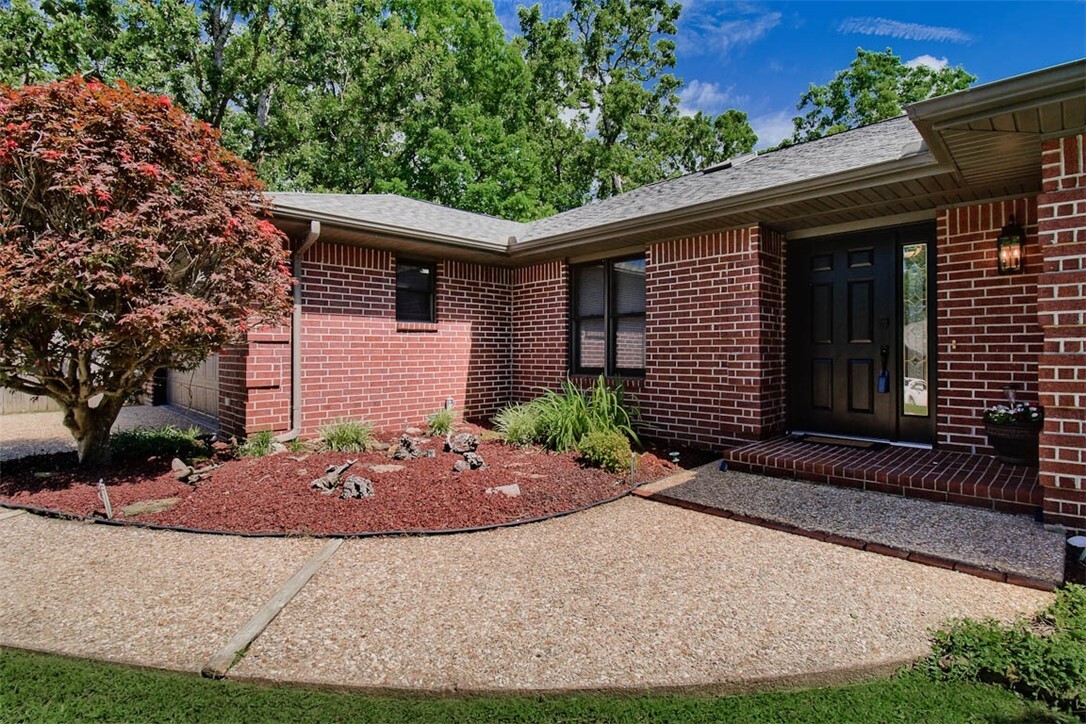 Property Photo: 1 May Lane AR 72715