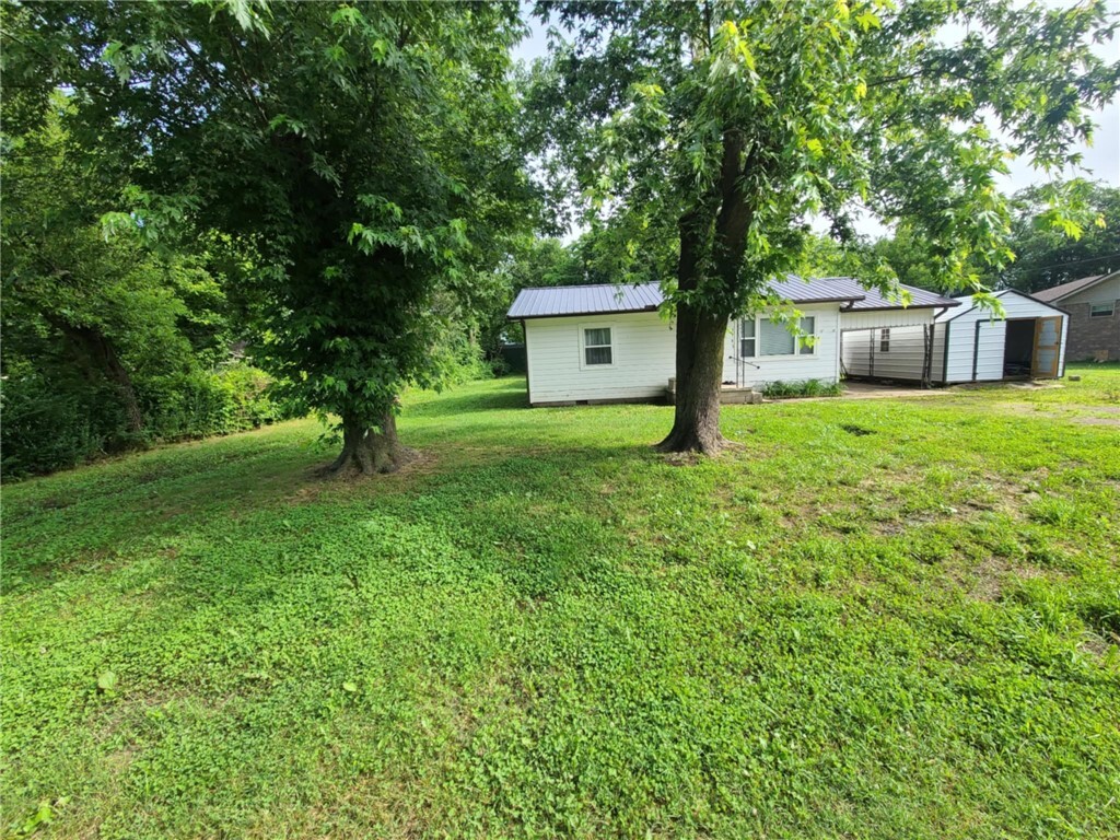 Property Photo: 1763 Bryan Street OK 74965