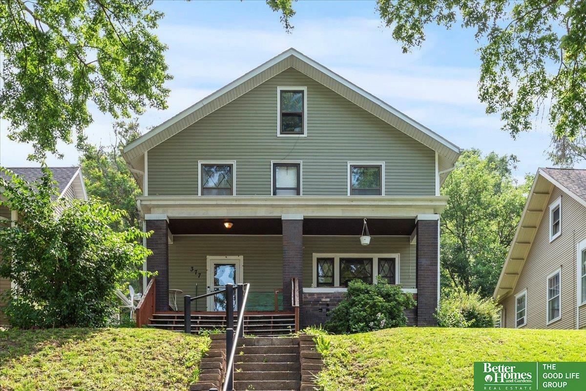 Property Photo: 377 Benton Street IA 51503