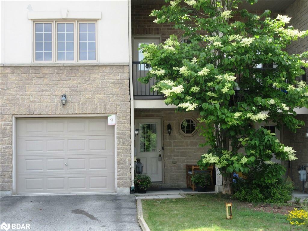 Property Photo: 175 Stanley Street 9 ON L4M 0G2