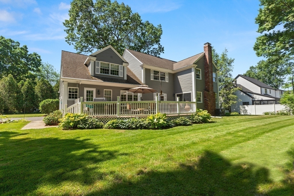 Property Photo:  1 Burnham Ln  MA 01923 