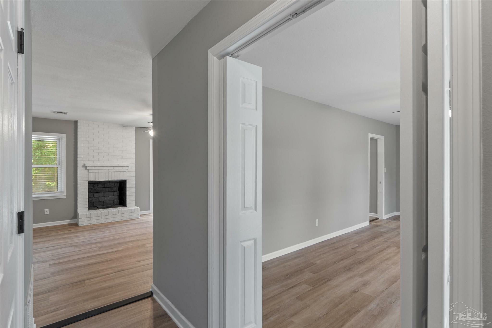 Property Photo: 5595 Leesway Blvd FL 32504