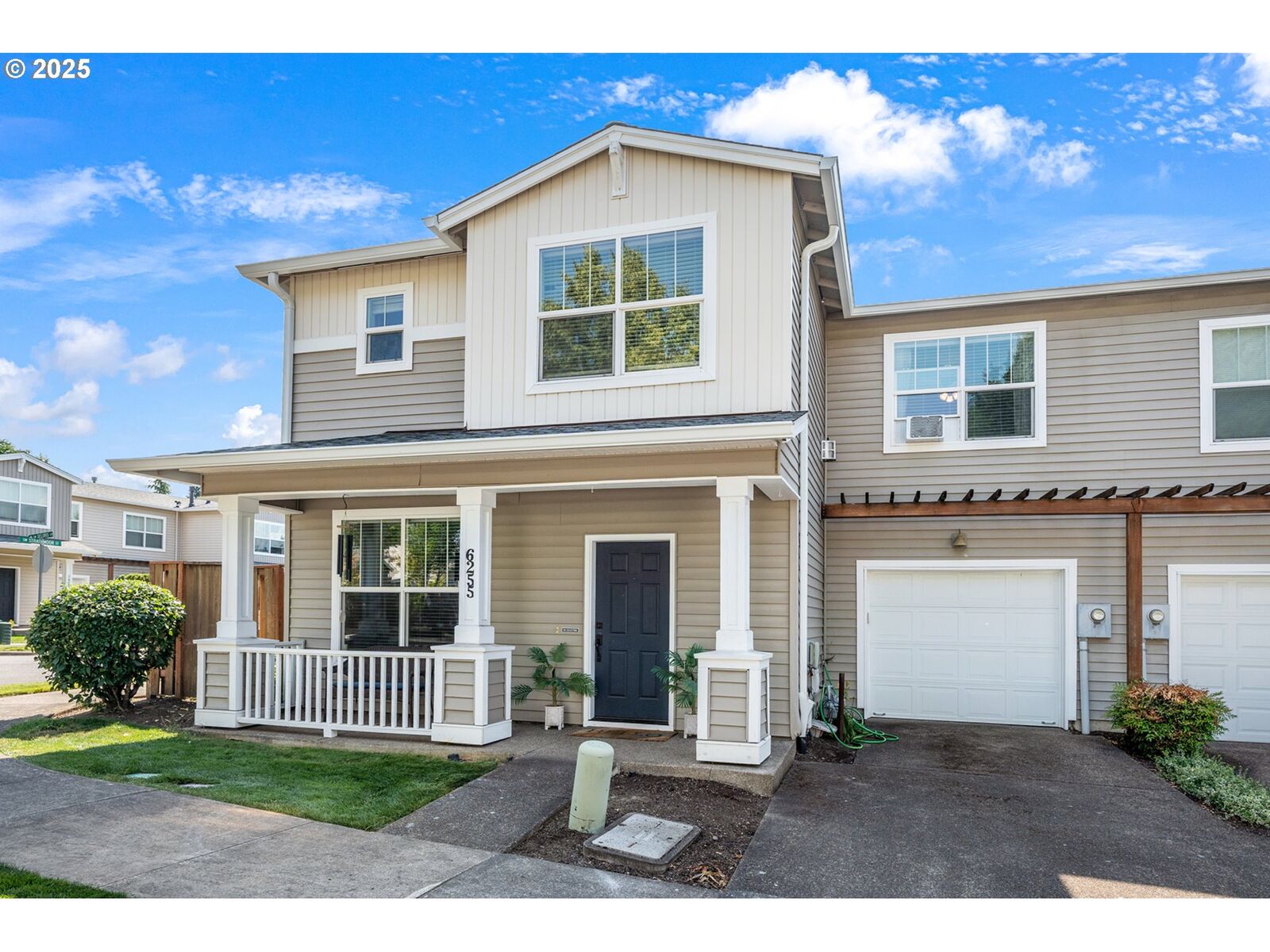 Property Photo: 6255 SW 182nd Ter OR 97007