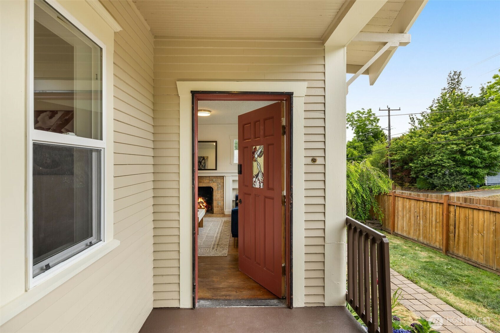 Property Photo:  10041  51st Avenue S  WA 98178 