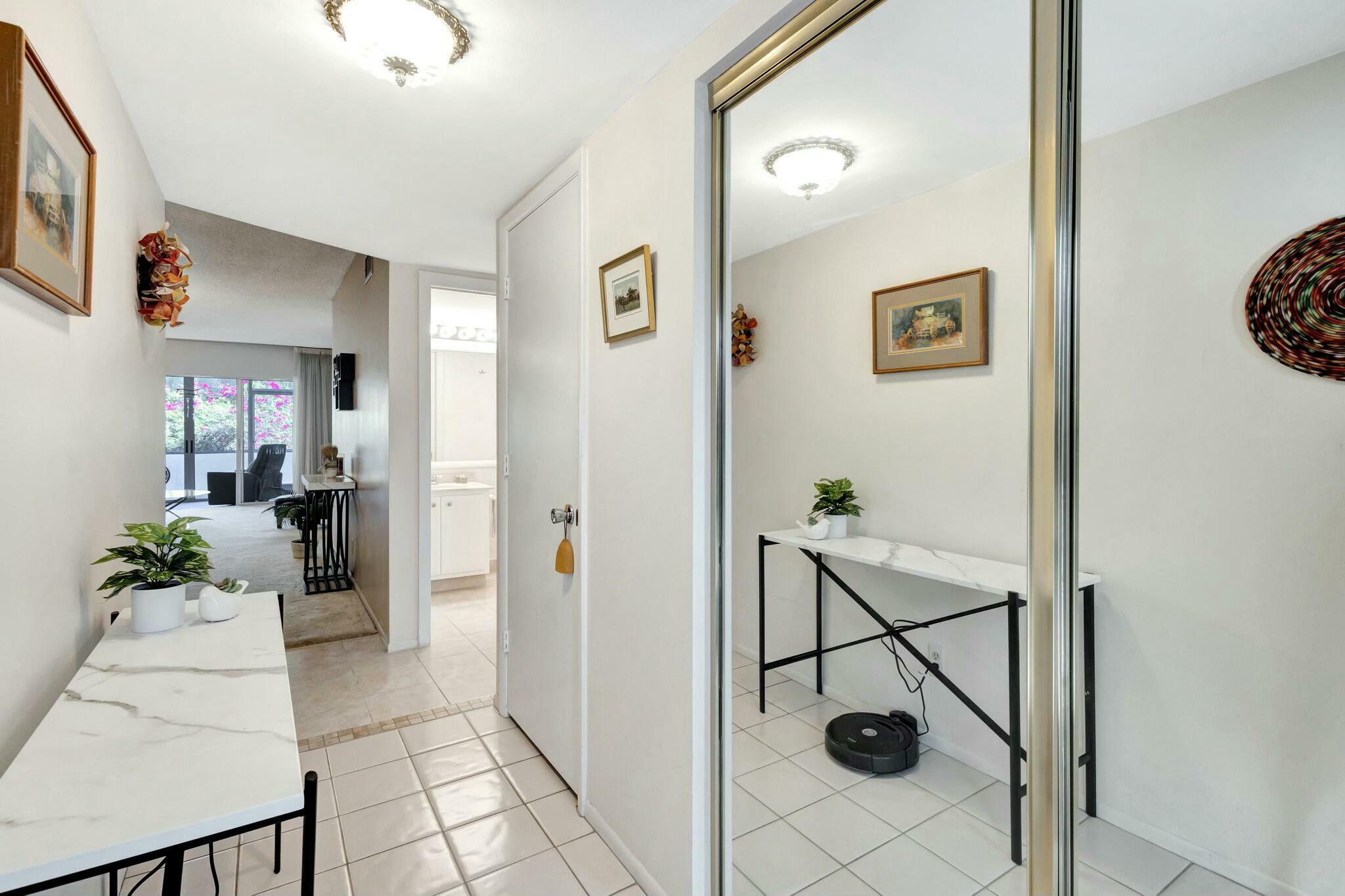 Property Photo: 2320 SW 22nd Avenue 211 FL 33445