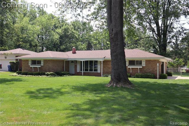 Property Photo: 3489 Overton Street MI 48328