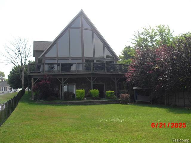 Property Photo: 1907 Riverside Drive MI 48060