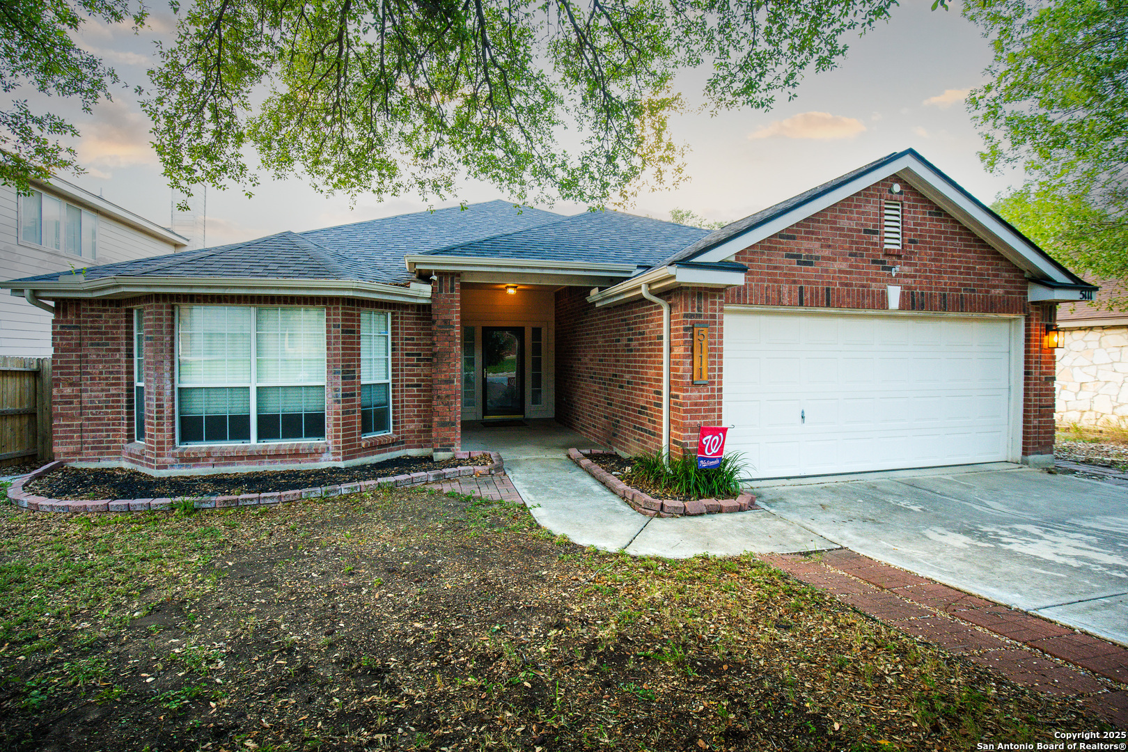 Property Photo: 5111 Stormy Autumn TX 78247