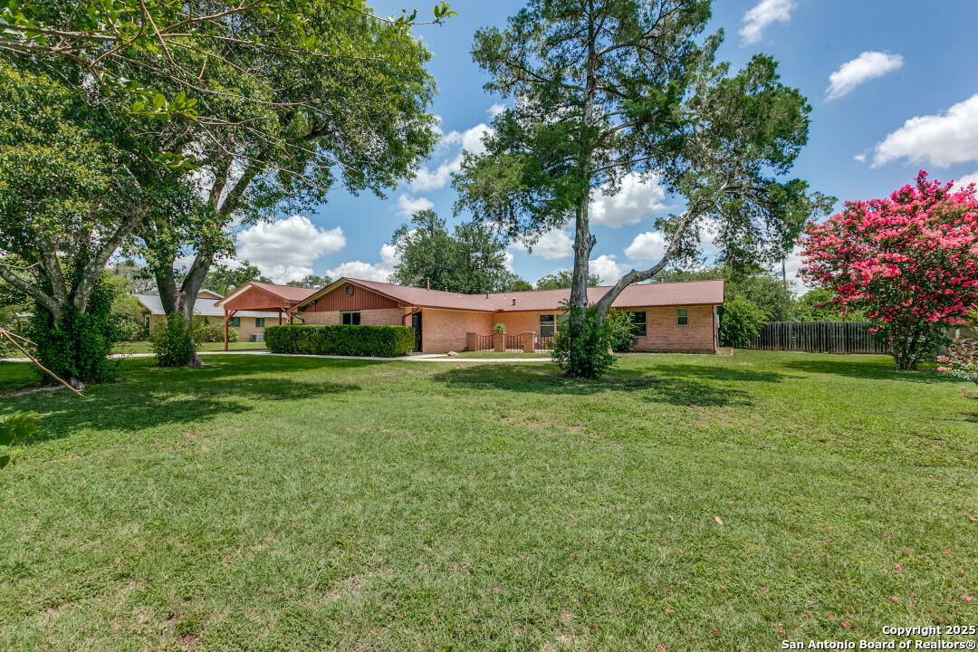 Property Photo:  10615 Bar X Trail  TX 78023 