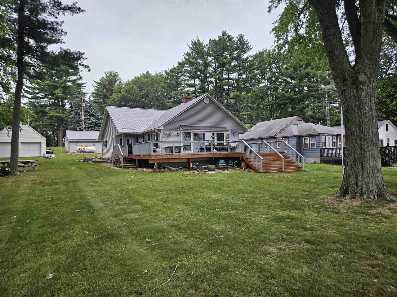 Property Photo: W715 North Shore Drive WI 53949