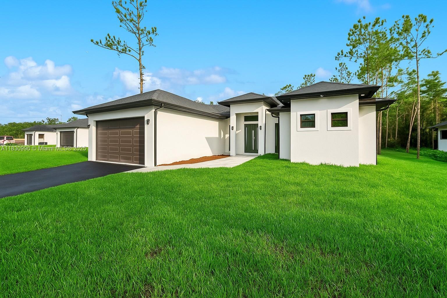 Property Photo: 3324 NE 27 FL 34120