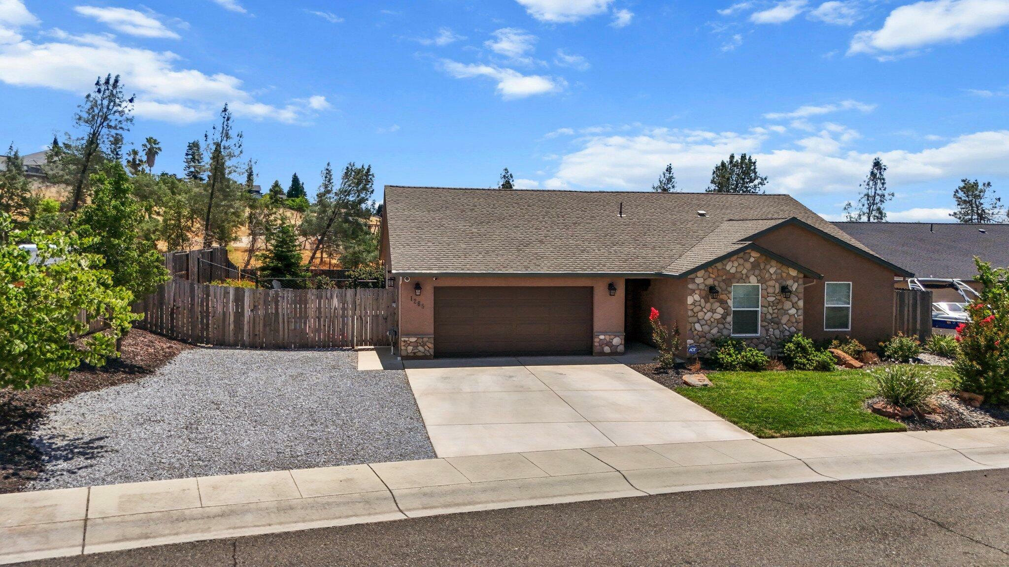 Property Photo:  1265 Yacht Court  CA 96003 