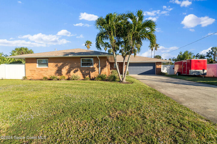 360 E Riviera Boulevard  Indialantic FL 32903 photo