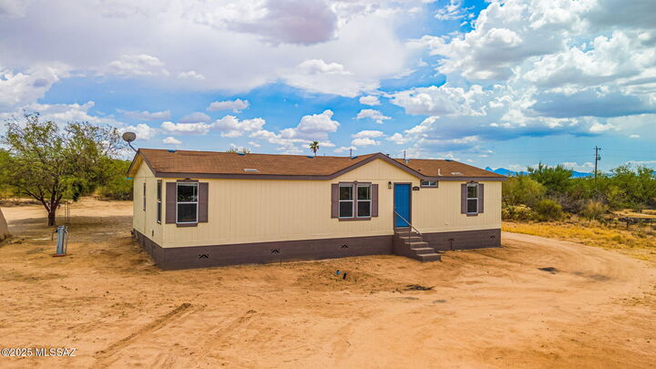 Property Photo:  12145 S Cherokee Lane  AZ 85736 