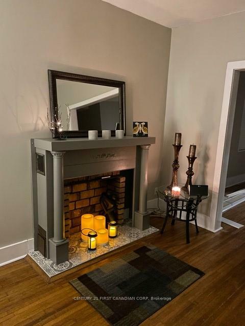 Property Photo:  204 Selkirk Street  ON N7L 1Z4 