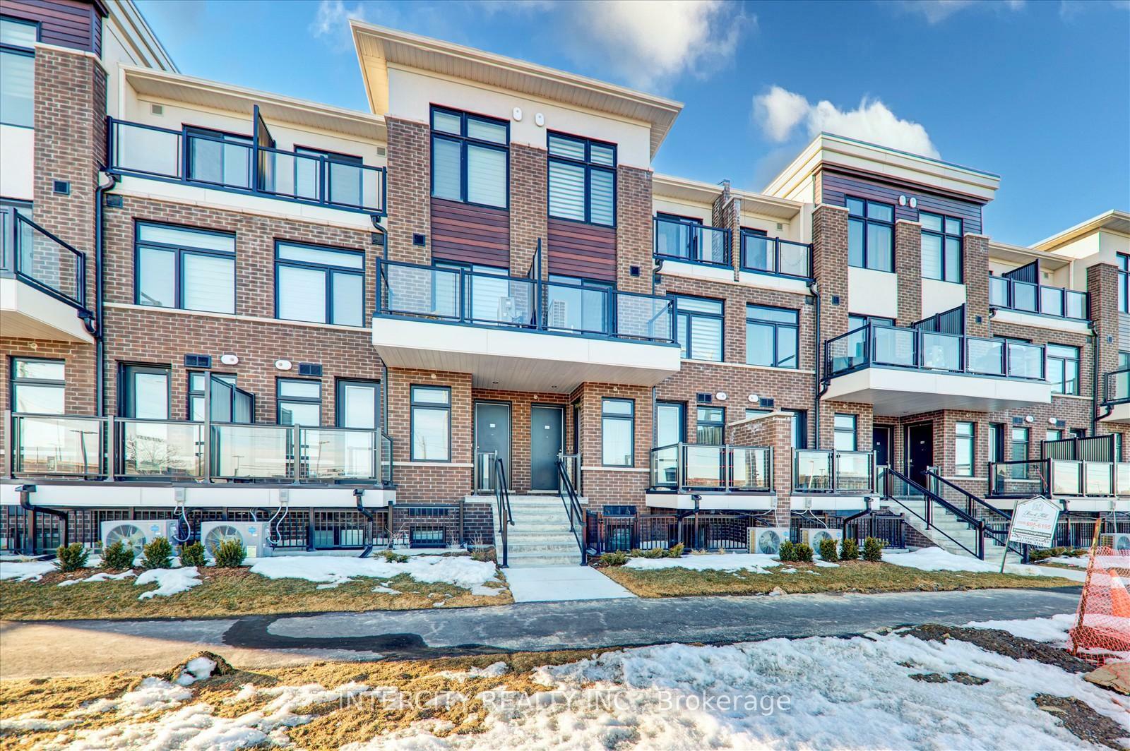 Property Photo:  755 Omega Drive S 323  ON L1V 0H1 