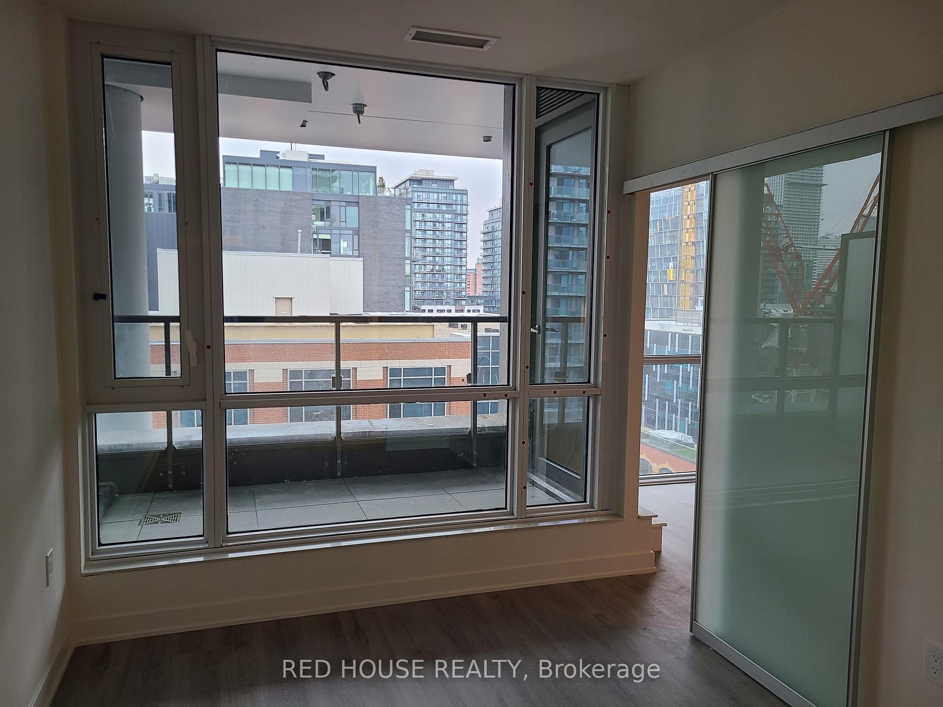 Property Photo:  70 Princess Street 1001  ON M5A 0X6 
