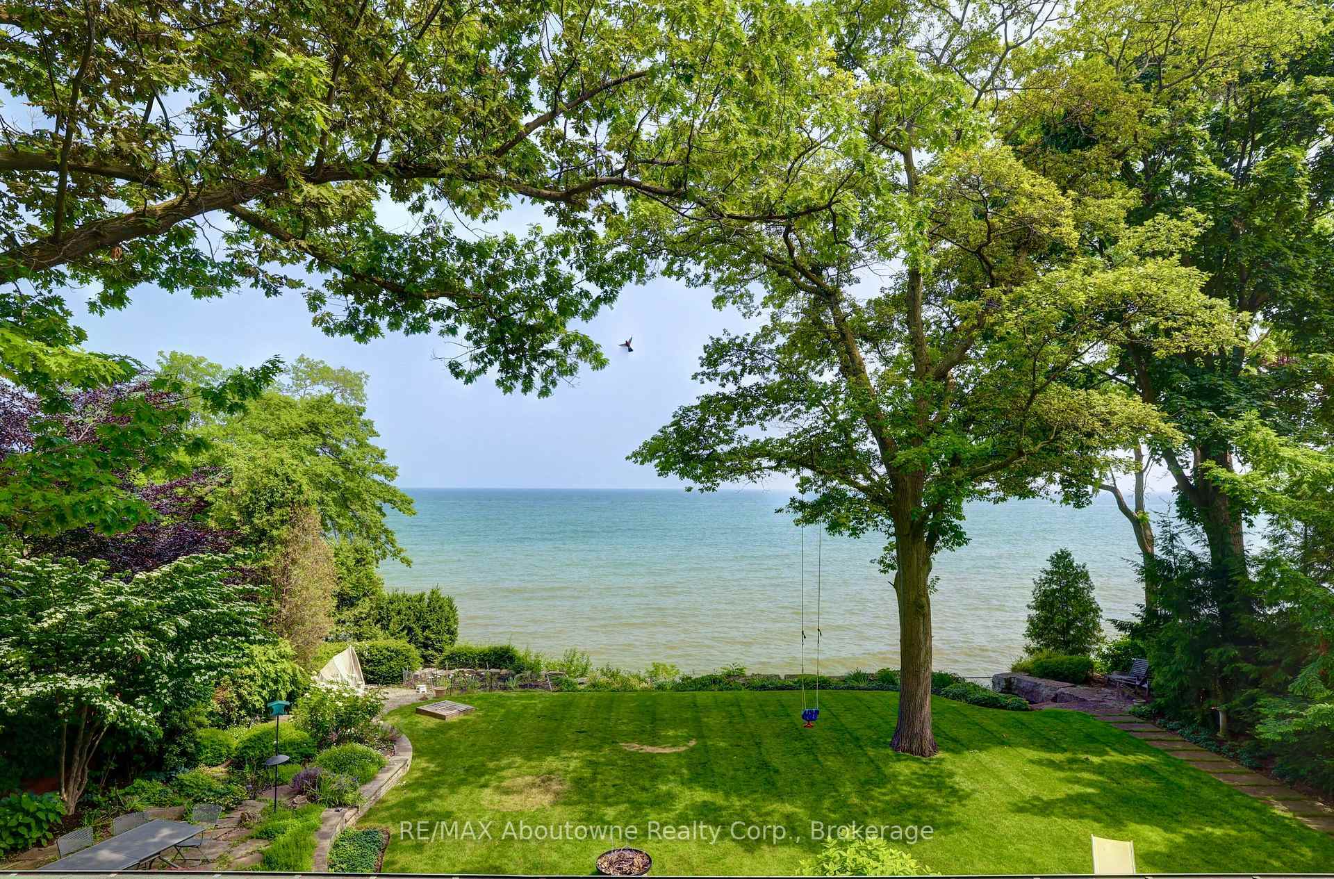 Property Photo:  350 King Street  ON L6J 1C2 