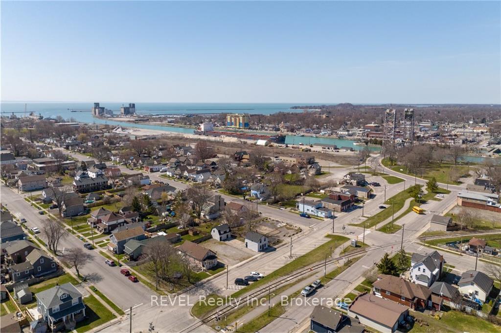 Photo de la propriété: 129 Durham Street ON L3K 1E1