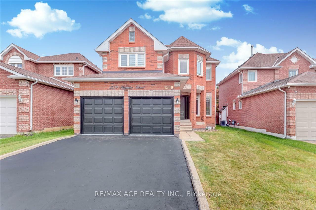 Property Photo:  