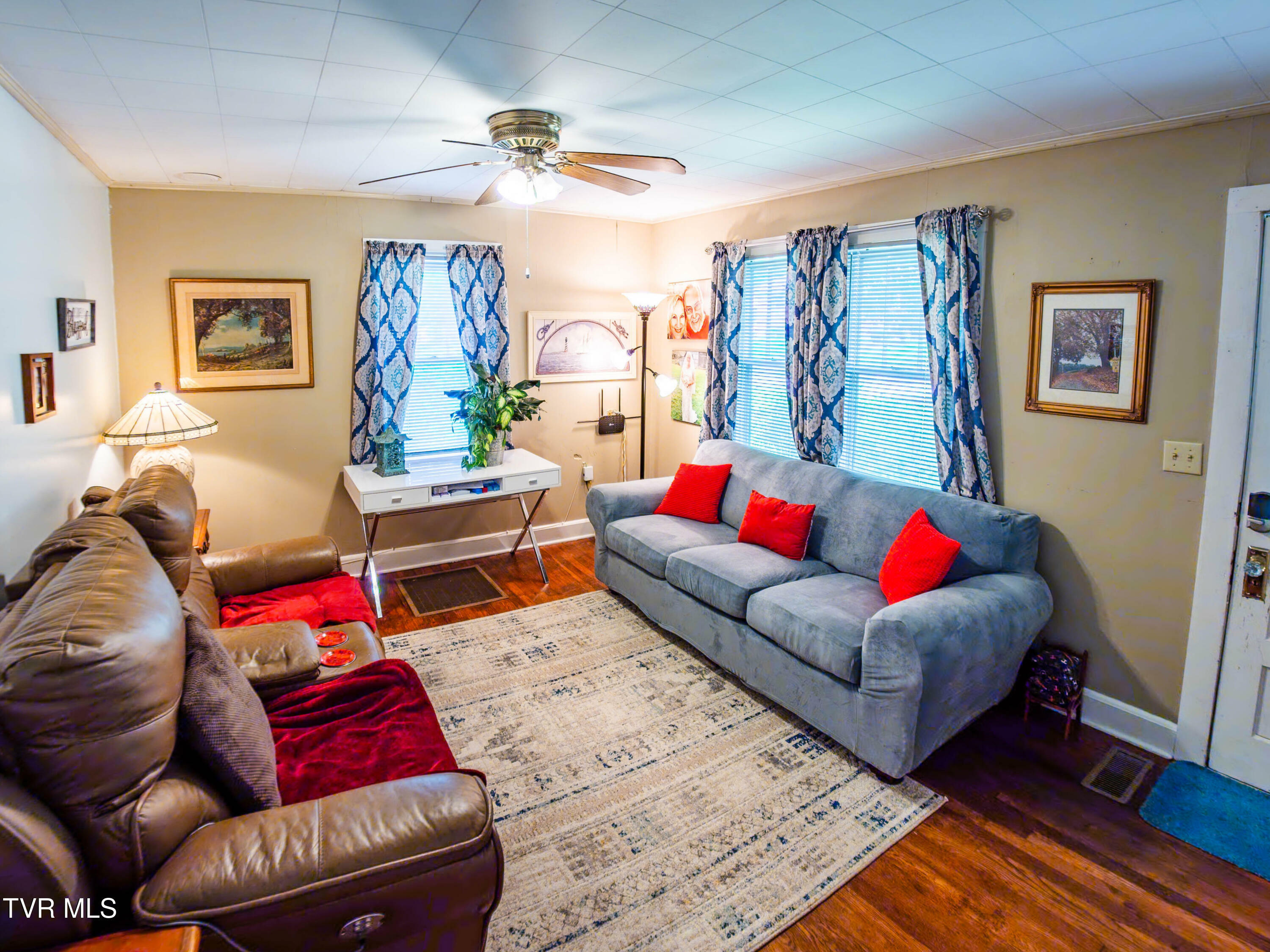 Property Photo: 620 Scott Street TN 37857