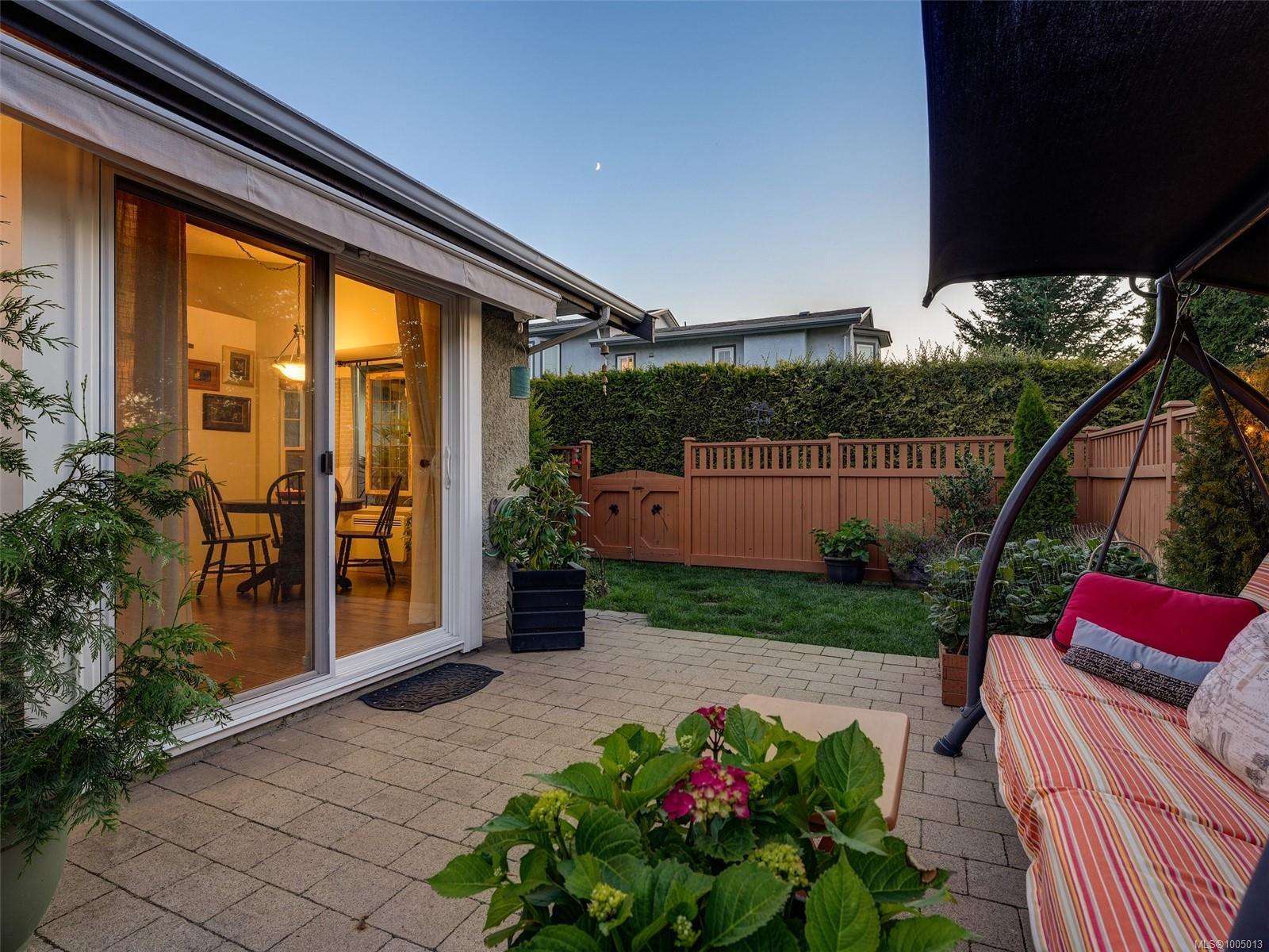 Property Photo: 2135 Amelia Ave 80 BC V8L 5V7