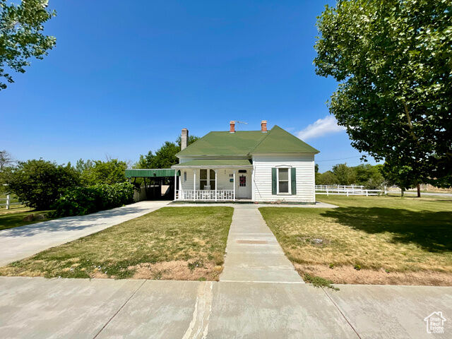 Property Photo:  12 S Main  UT 84636 