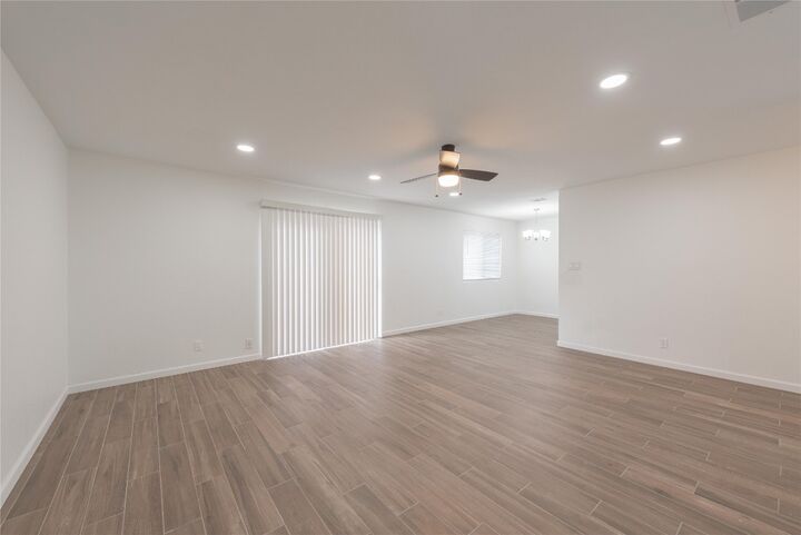 Property Photo: 11541 Sandy Loam Trail TX 78750