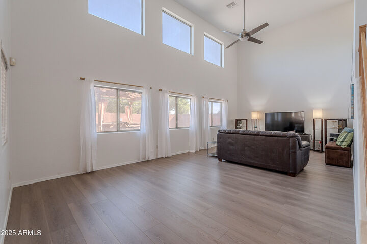 Property Photo: 5267 W Morten Avenue AZ 85301