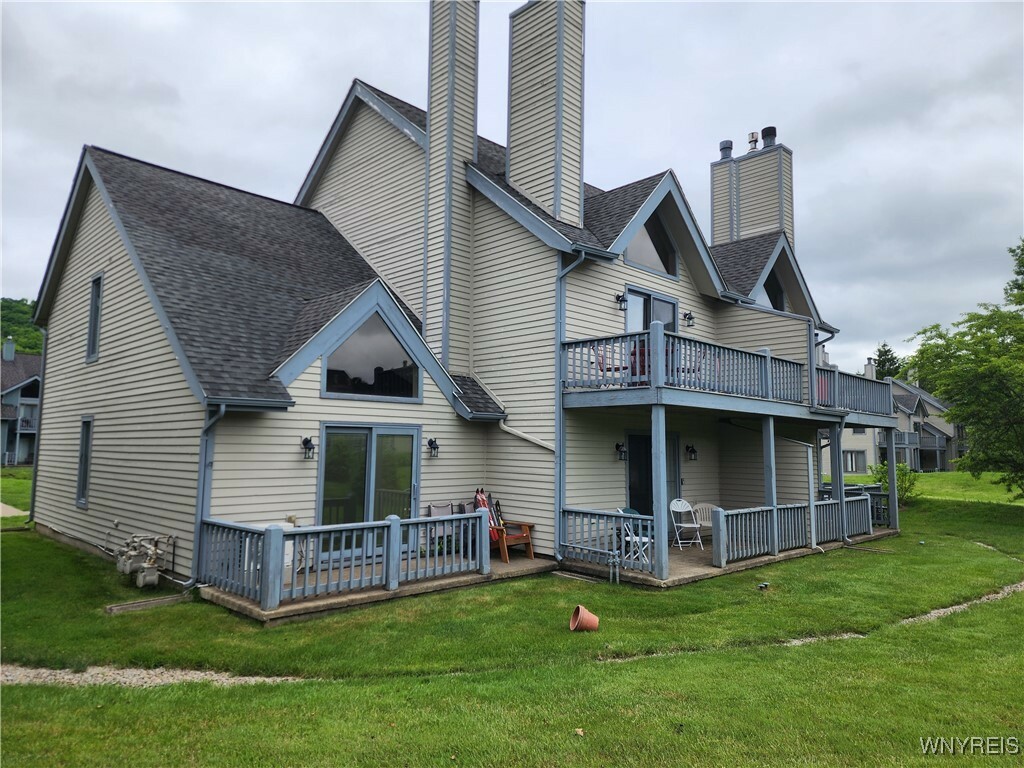 Property Photo:  185 Wildflower  NY 14731 