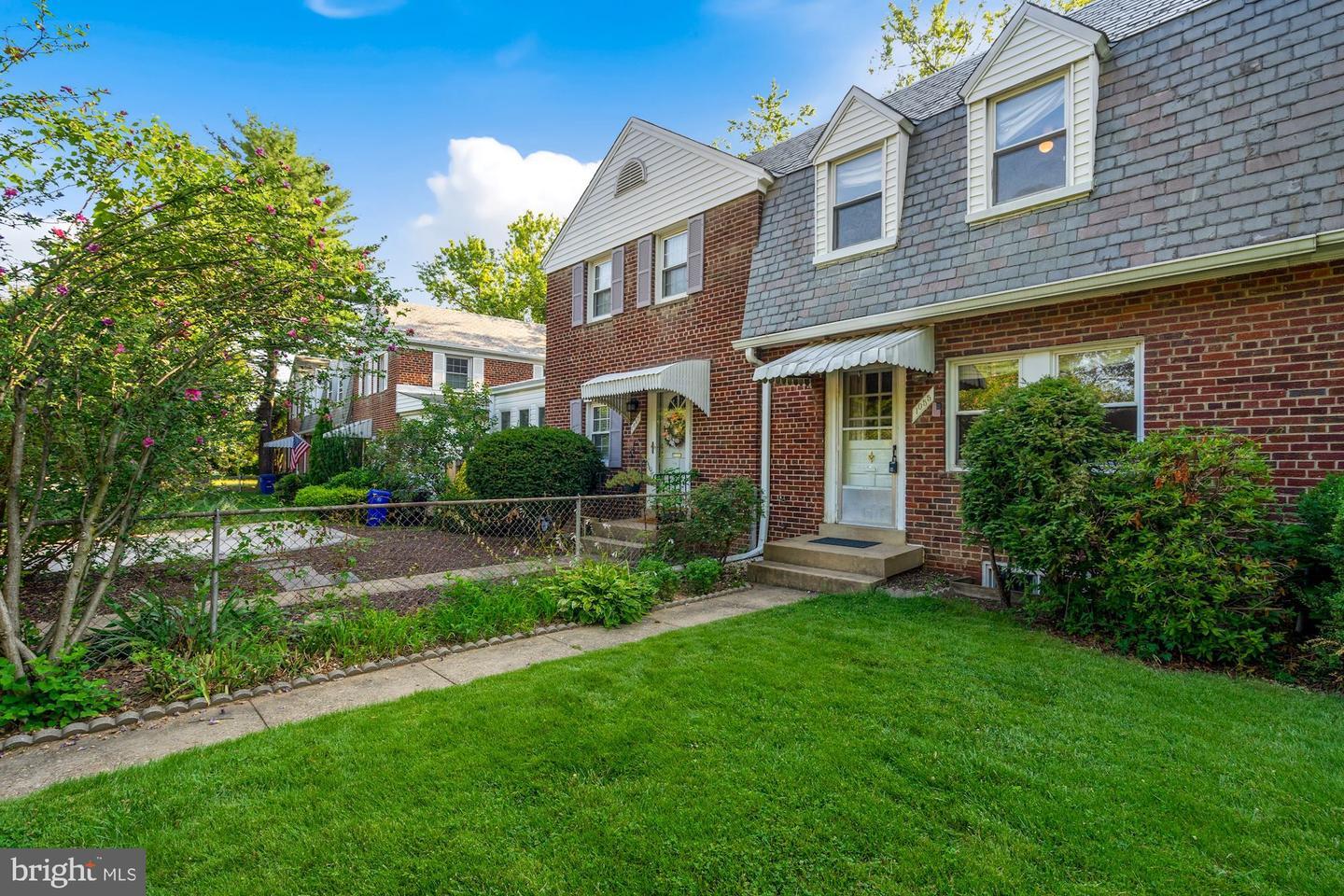 Property Photo:  1055 N Nelson Street  VA 22201 
