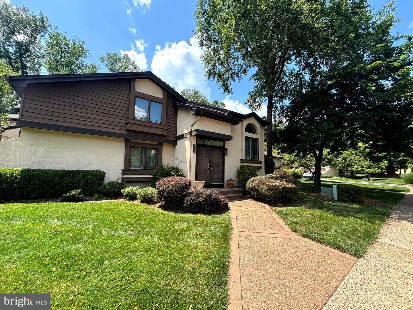 514 Sayre Drive  Princeton NJ 08540 photo