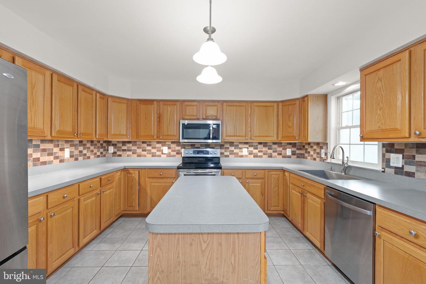Property Photo:  100 Calder Court  MD 21050 