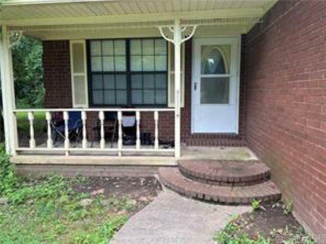 Property Photo: 409 W 15th St AR 72801