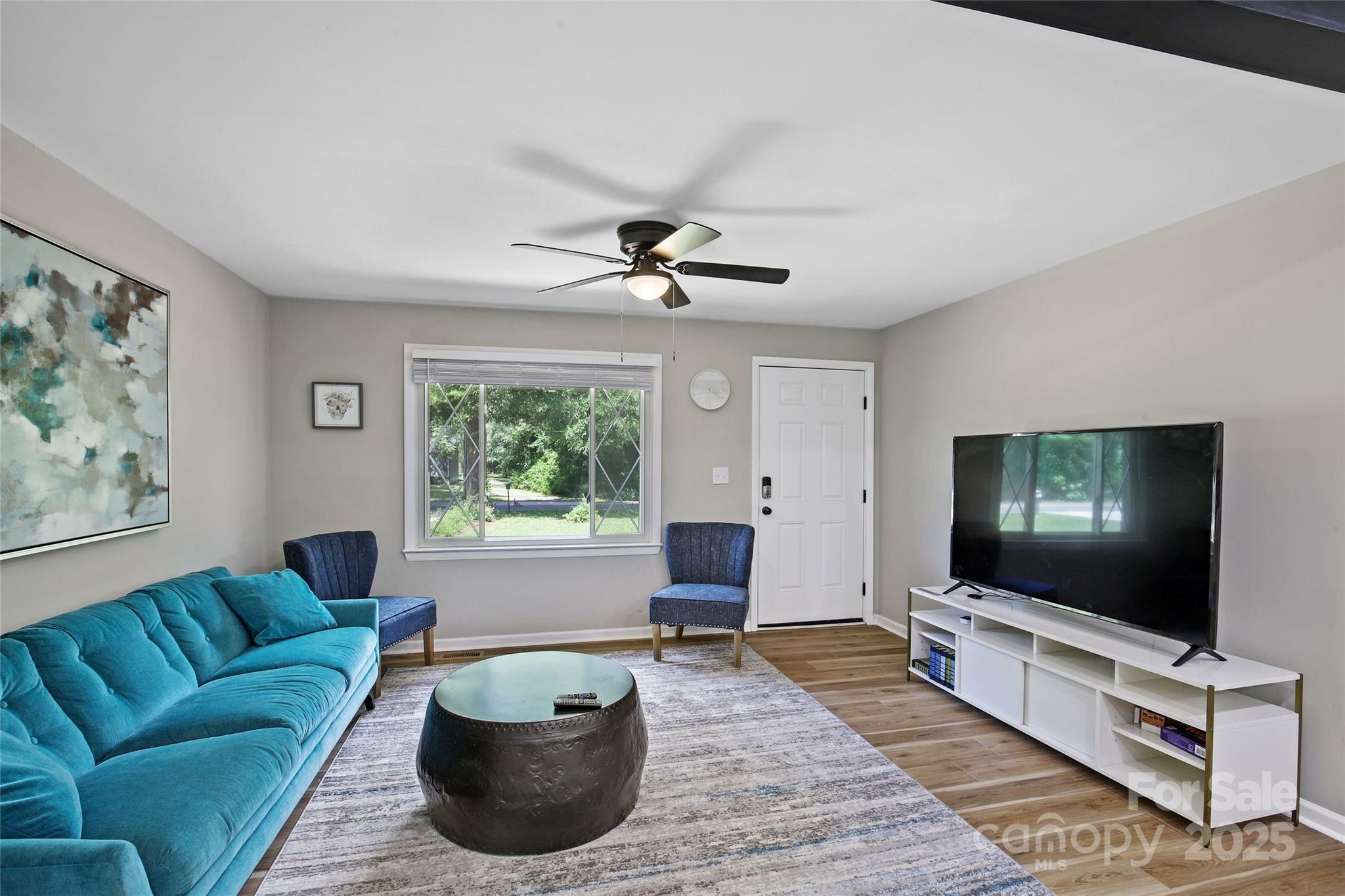 Property Photo:  412 Capps Hill Mine Road  NC 28216 