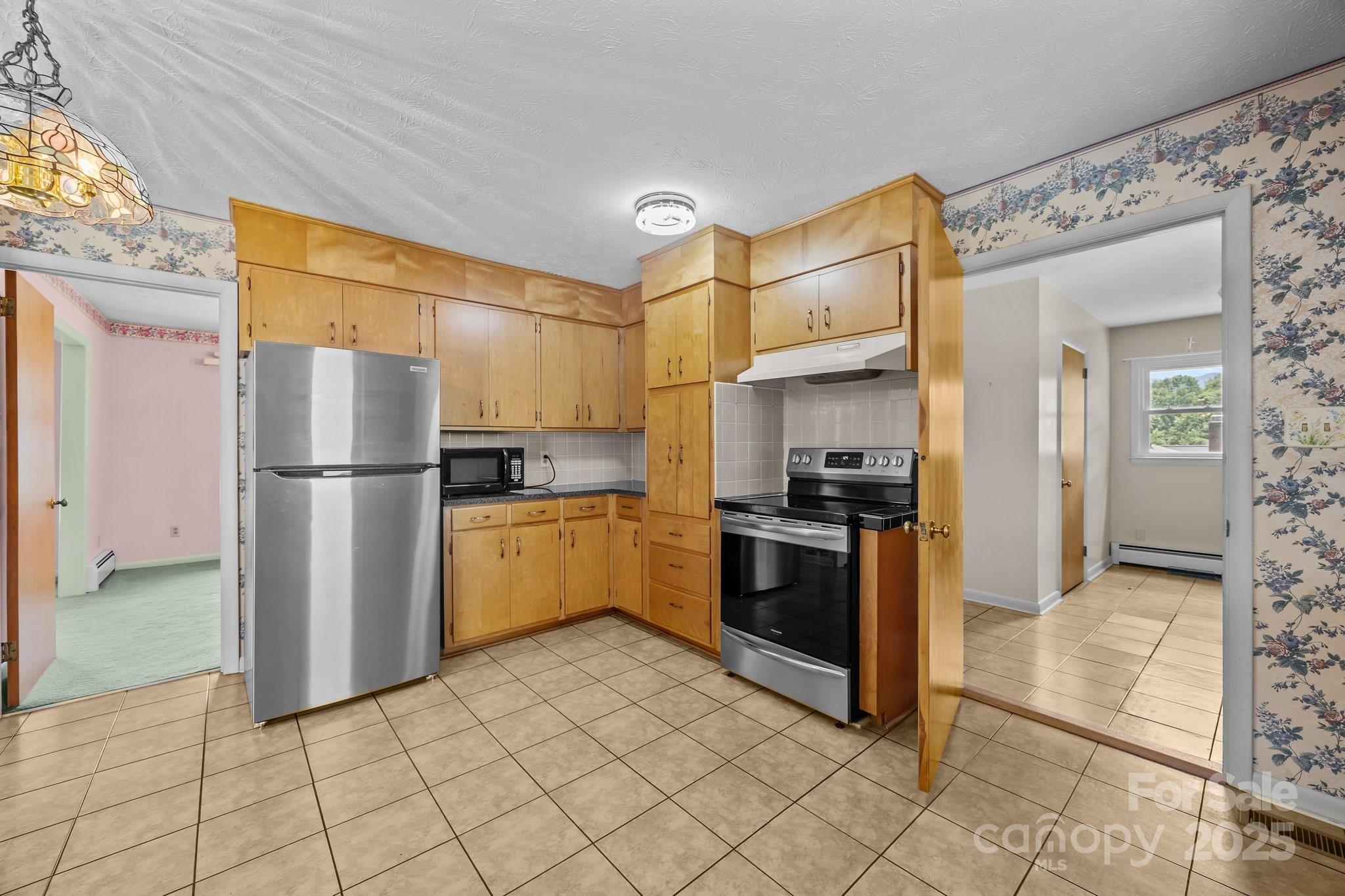 Property Photo: 49 Greenwood Road NC 28803