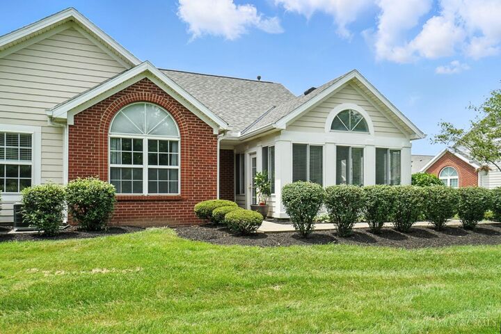 8442 Woodreed Drive  West Chester OH 45069 photo