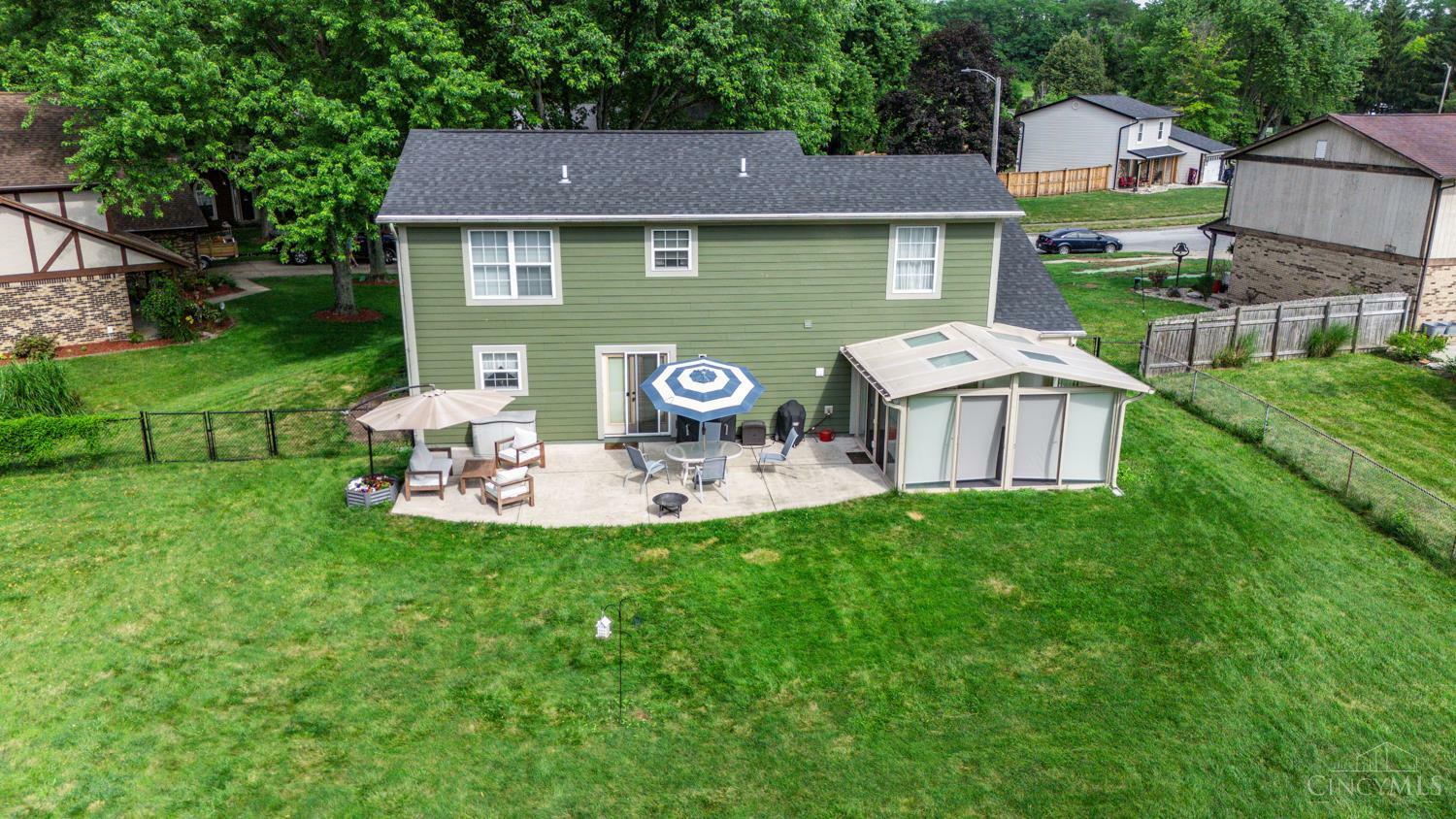 Property Photo: 923 Handfield Court OH 45324